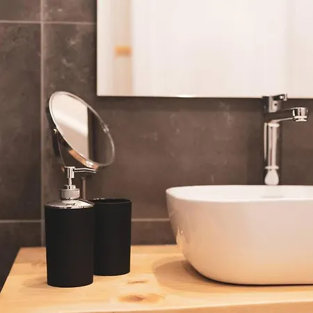 Insidewonderfulcomo Apartamento *